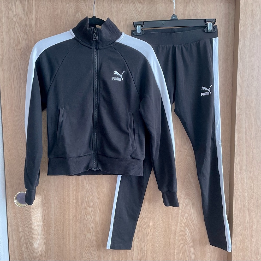 Puma Black and White Zip Up Hoodie and Leggings Set